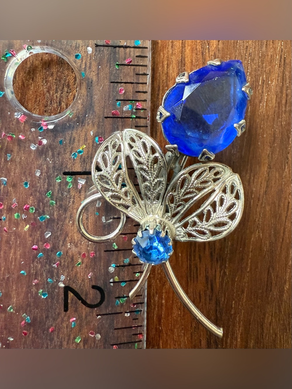 Vintage Blue Rhinestone Floral Brooch Pin Leaf Dog Tooth